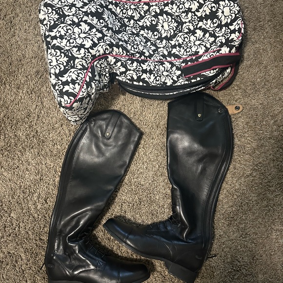 Ariat Black Athletic Riding Boots - Picture 1 of 2